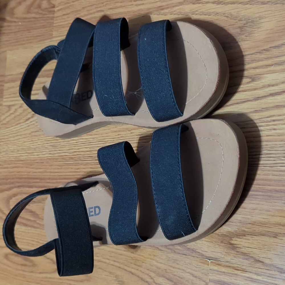 Sandals - Picture 3 of 3